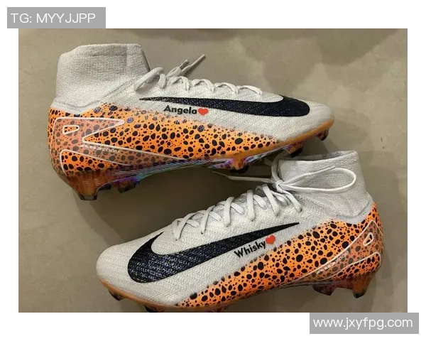 足球鞋明星穿搭榜：哪些球星的选择最受瞩目